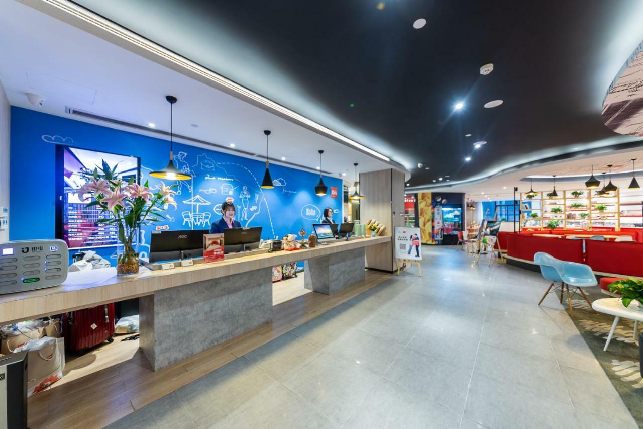 Ibis Chongqing Jiefangbei Pedestrian Street Hotel Εξωτερικό φωτογραφία