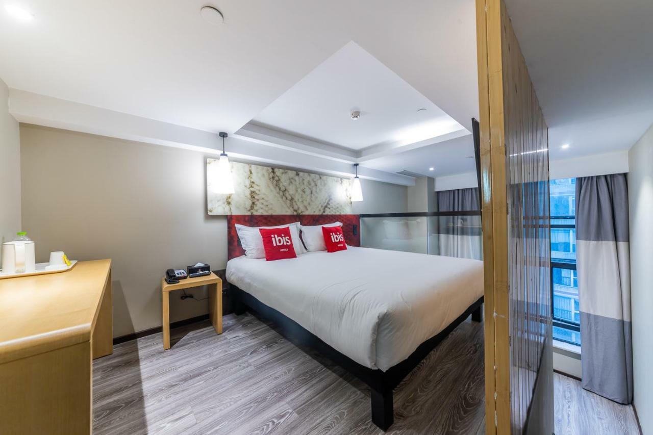 Ibis Chongqing Jiefangbei Pedestrian Street Hotel Εξωτερικό φωτογραφία