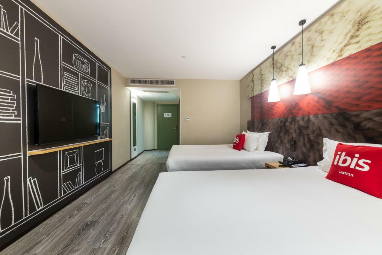 Ibis Chongqing Jiefangbei Pedestrian Street Hotel Εξωτερικό φωτογραφία
